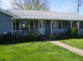 25361 N Linn Rd, Acampo, CA 95220