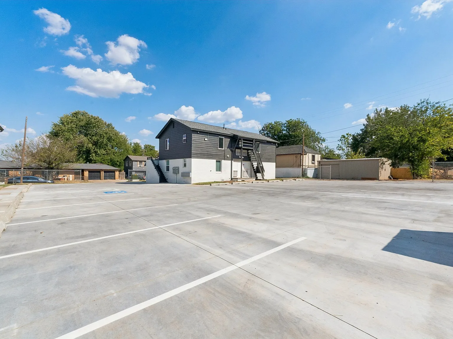 2 bed, $1,195 — Photo 2