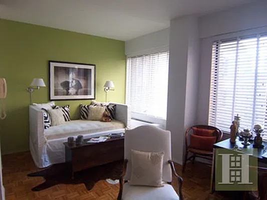Rented by Halstead Real Estate | media 2