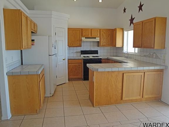 4th image of 7566 E Chaparral Dr