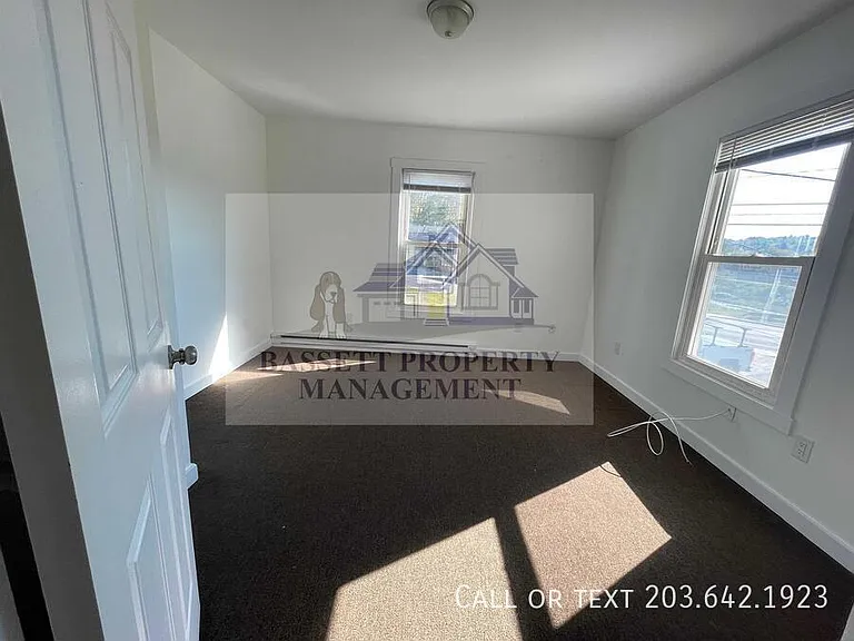109 E Albert St #1W — Photo 10