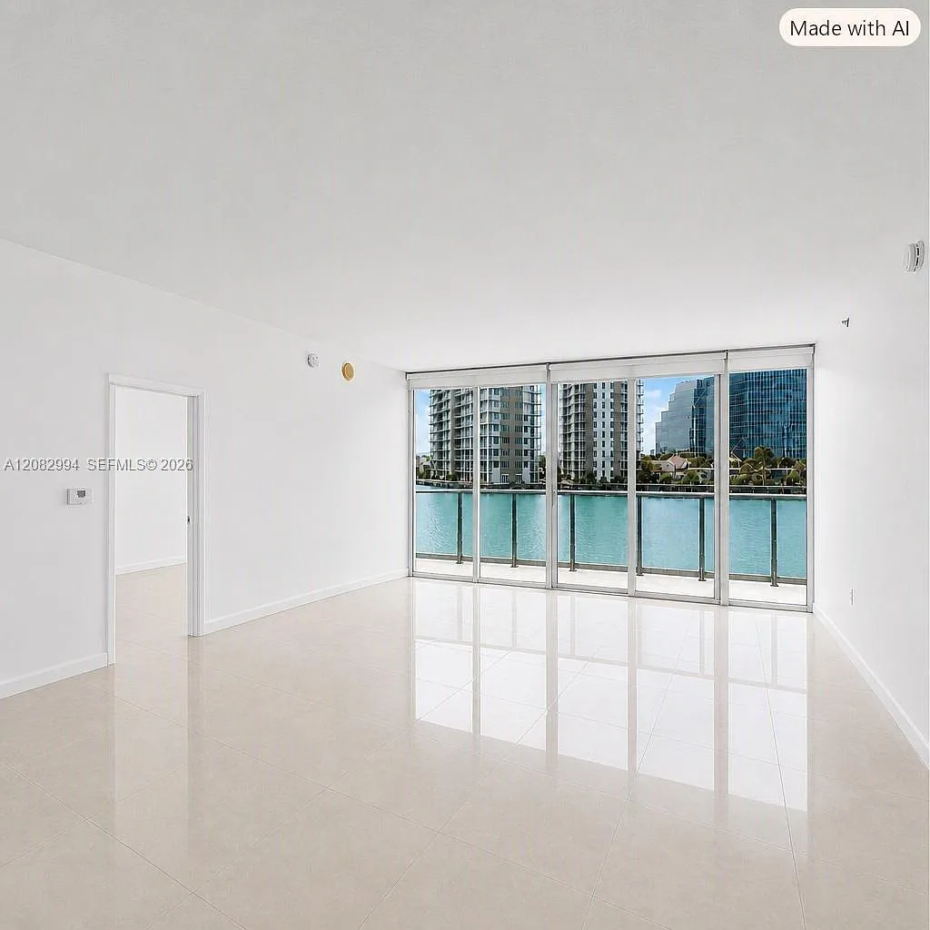 Icon Brickell No Two — Photo 3