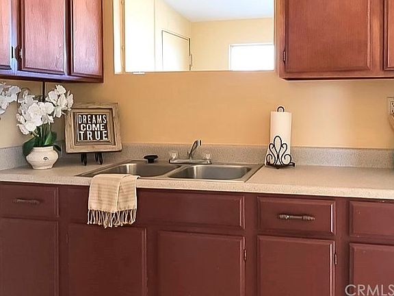 4th image of 73982 Gorgonio Dr