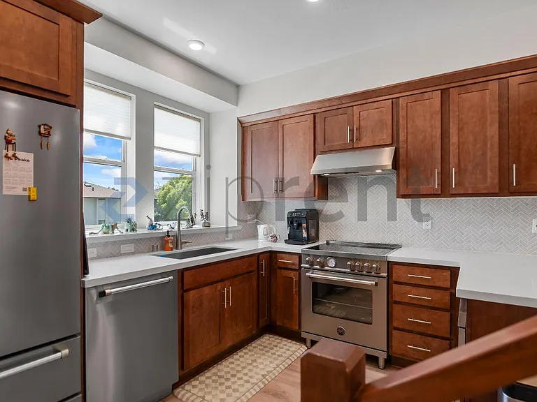 932 Noble Fir Ter #7 — Photo 13