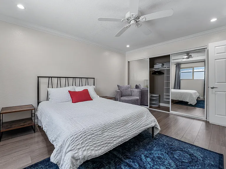 200 Elm Ave #15 — Photo 24