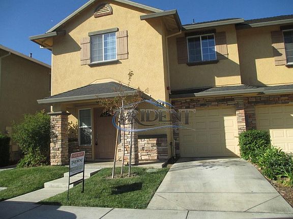 2nd image of 314 Hetherington Cir