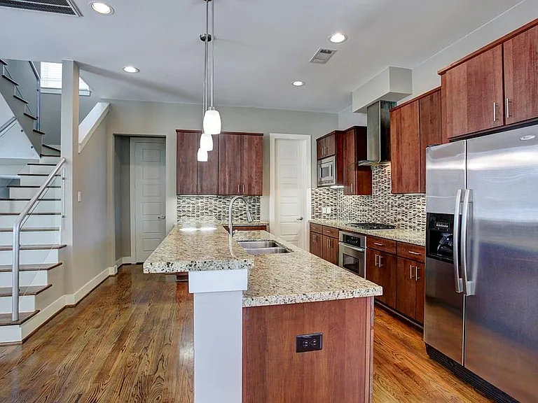 1535 Malone St — Photo 12