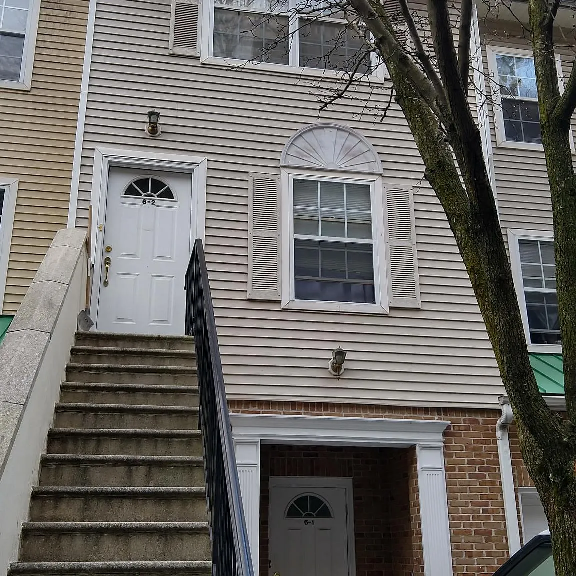 2 bed, 1000 sqft, $3,000 — Photo 2