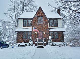 113 N Walnut St, Ridgewood, NJ 07450