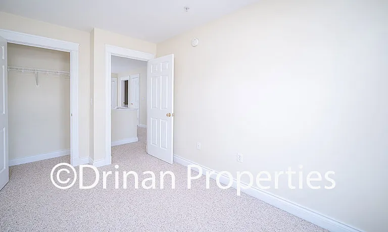Ocean St — Photo 15