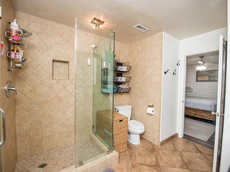 9862 Chance Cir — Photo 34