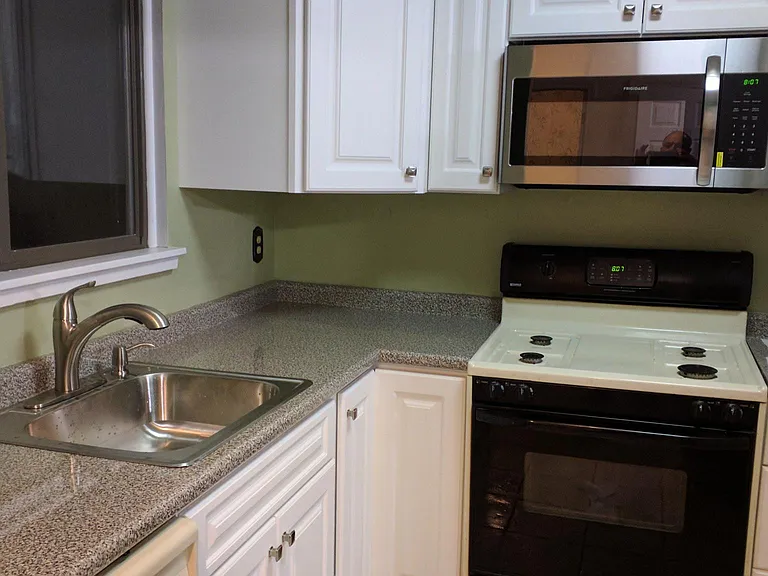 Kitchen 4