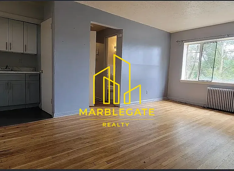 716 Sanford Ave #22C — Photo 3