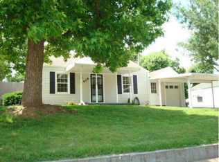 918 Kentland Dr, Neosho, MO 64850