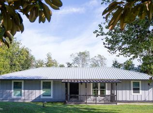 154 E River Rd E, East Palatka, FL 32131