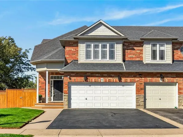 85 Benziger Ln, Stoney Creek, ON L8E 6G5