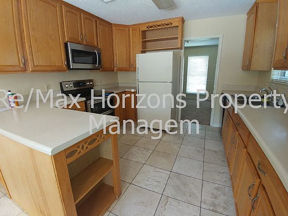 4th image of 4578 Whisper Cir