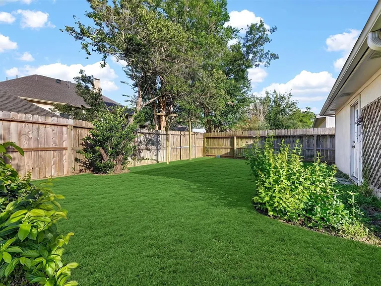 5814 Eldridge Glen Dr — Photo 35