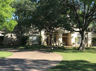 2013 Jim Hogg Rd, Georgetown, TX 78633