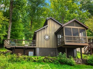 3120 Rockwood Dr SW, Carrollton, OH 44615
