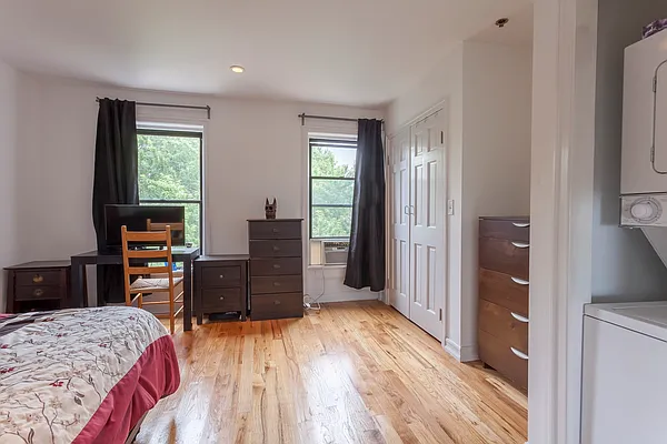 Rented by Cooper & Cooper Real Estate | media 3