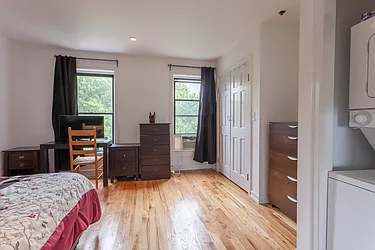 Rented by Cooper & Cooper Real Estate