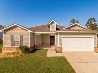 11390 Wellington Ln, Hammond, LA 70403