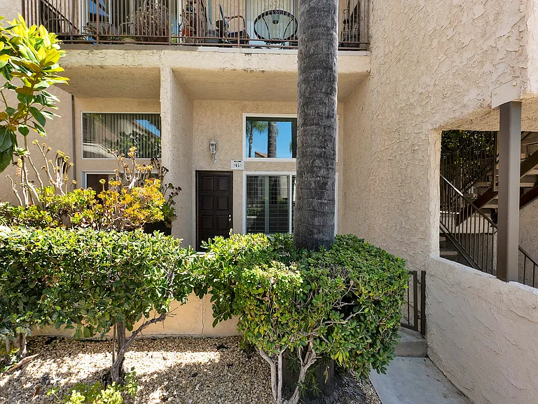 23401 Park Sorrento #45 — Photo 34