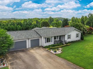 1921 Dogtown Rd SE, Fort Payne, AL 35967