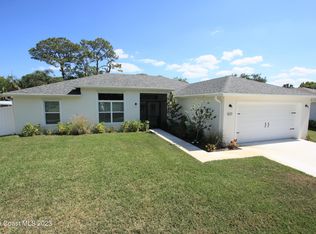 577 Grace St, Sebastian, FL 32958