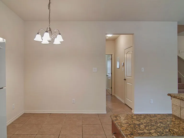 4454 Reveille Rd — Photo 4