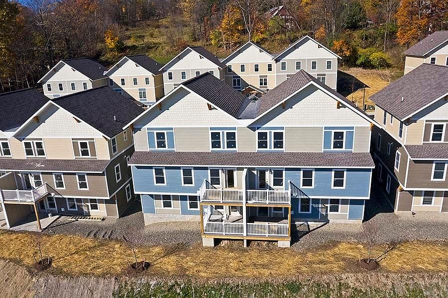 2nd image of 310 Floral Ave APT 306