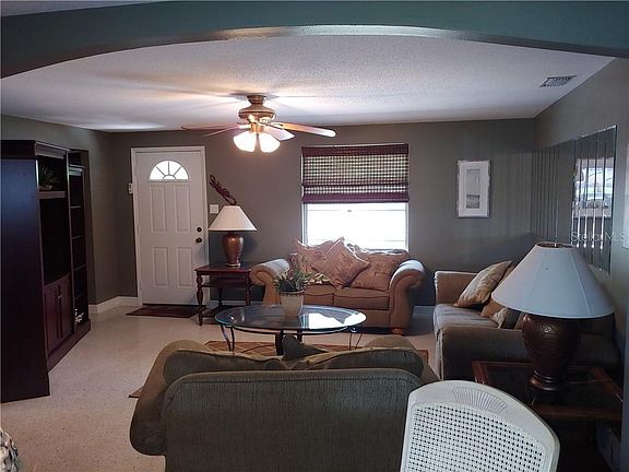 4th image of 133 Francis Dr