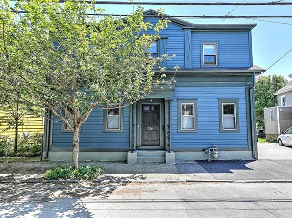 216 Carpenter St, Providence, RI 02903