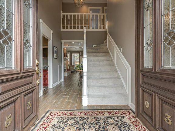 3rd image of 5303 Sycamore Villas Dr