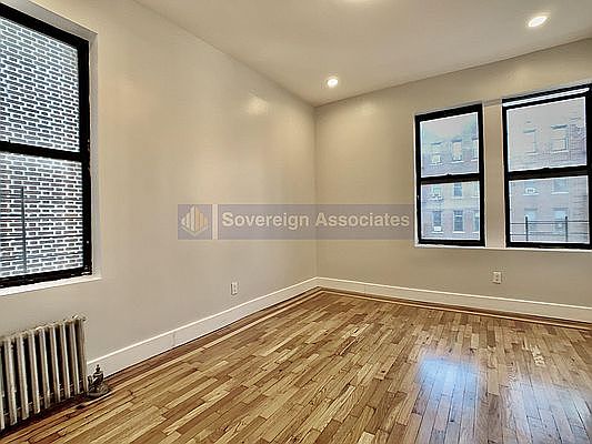 5th image of 518 W 204th St #41B