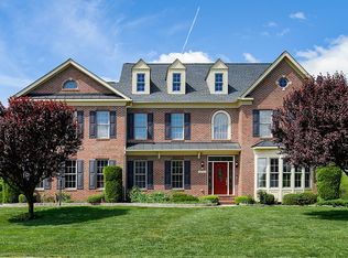 15997 Garriland Dr, Leesburg, VA 20176