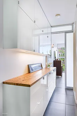 Sold by Corcoran | media 7