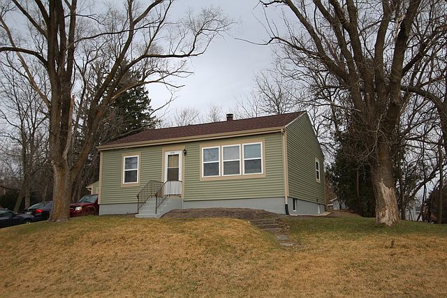 1st image of 24406 W Hillside Ave