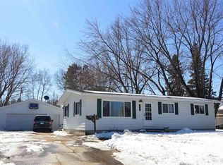 417 9th St NW, Chisholm, MN 55719