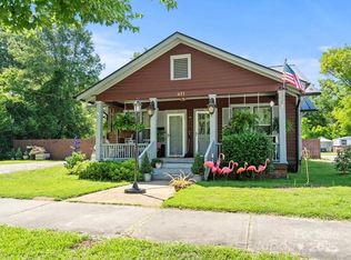 411 Market St, Cheraw, SC 29520