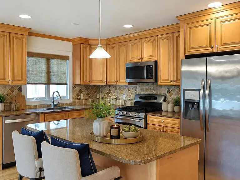 784 Kinderkamack Rd #4 — Photo 4