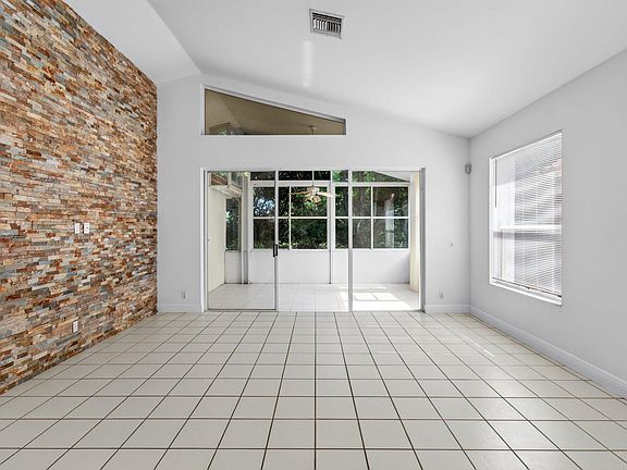 2nd image of 5225 Brookview Dr