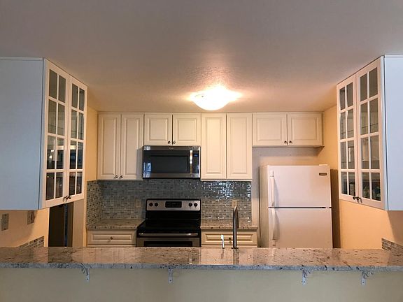 2nd image of 4404 146th Pl NE APT N13