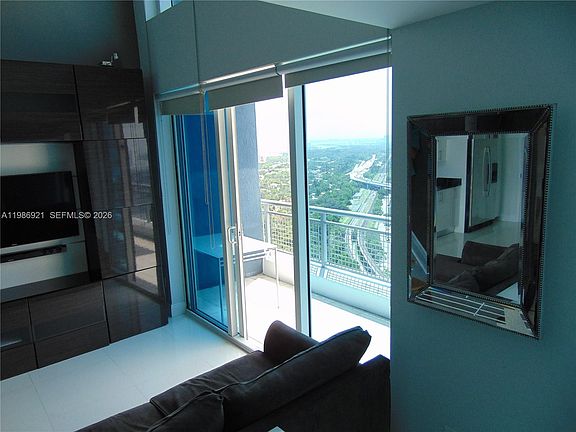 3rd image of 60 SW 13th St APT 2619