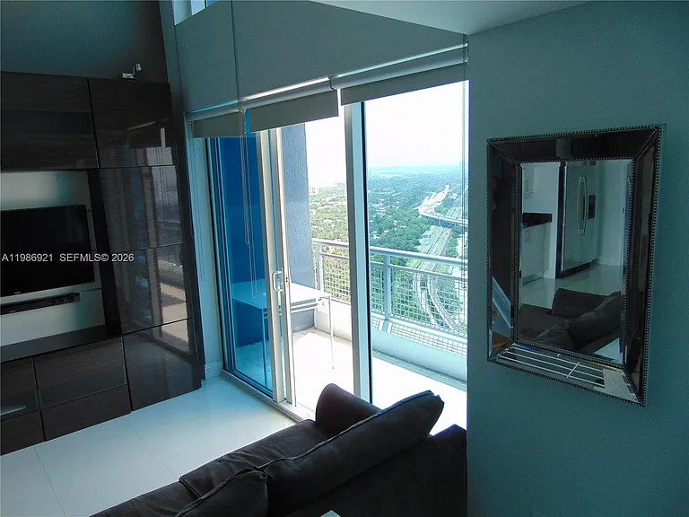 60 SW 13th St #2619 — Photo 3