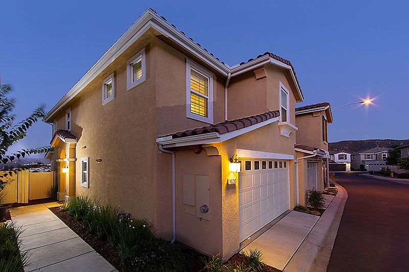 1st image of 13240 N Peak Vista Dr