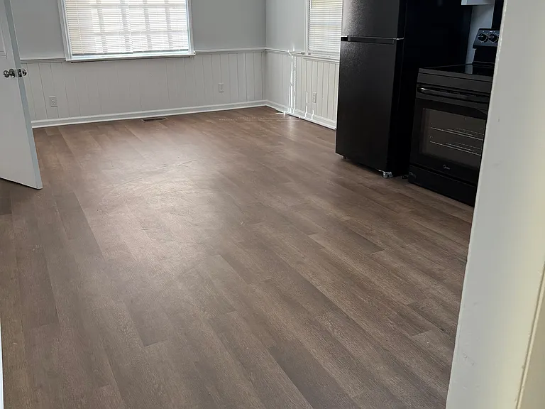 804 Freemont St SW — Photo 9