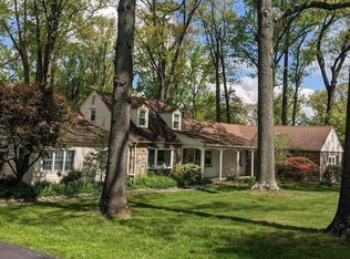 360 Dreshertown Rd, Fort Washington, PA 19034