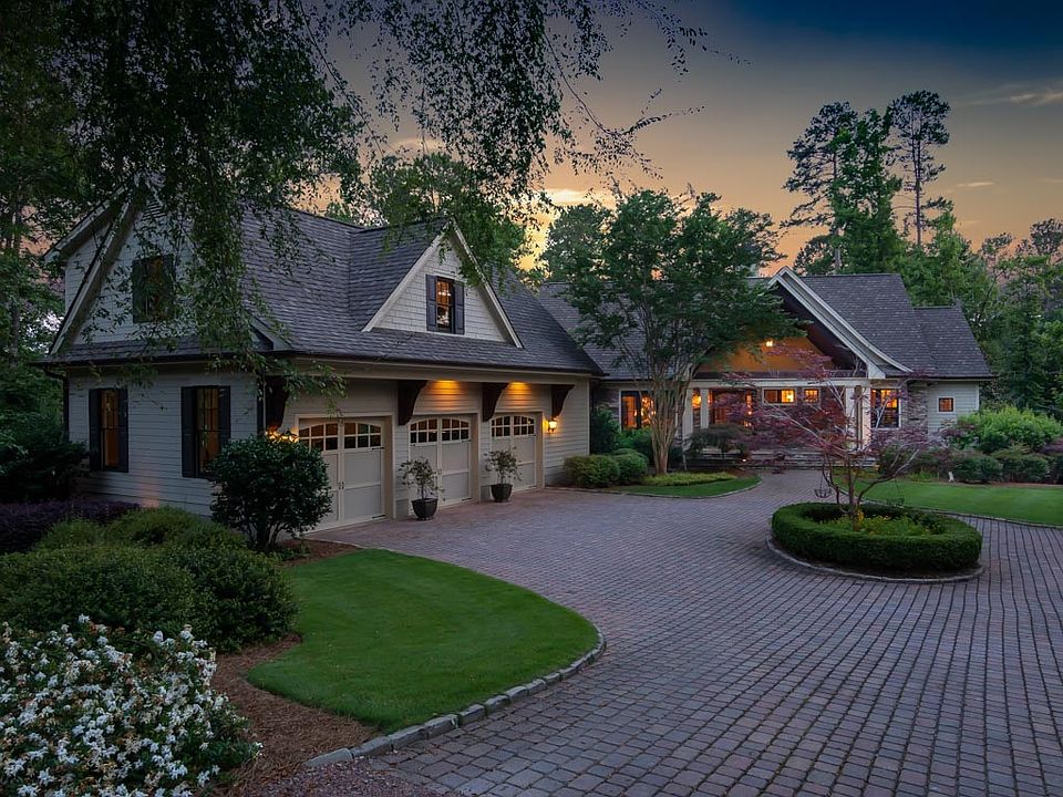 1st image of 1021 Whatleys Mill Ln